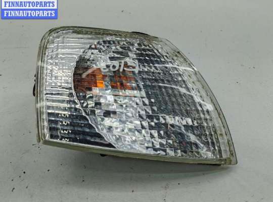 Поворотник (указатель поворота) правый VG2707654 на Volkswagen Passat B5