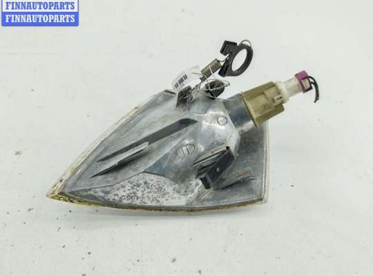 купить Поворотник (указатель поворота) правый на Volkswagen Passat B5