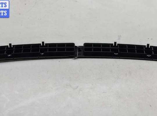 Дефлектор обдува салона на Volkswagen Passat B6 (3C)