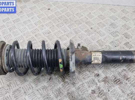 купить Стойка подвески передняя левая на Volkswagen Passat B6