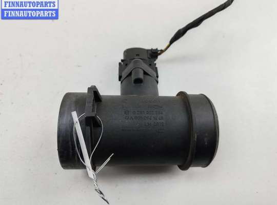 Расходомер (измеритель потока воздуха) MB1682351 на Mercedes C-Class W202 (1993-2000)