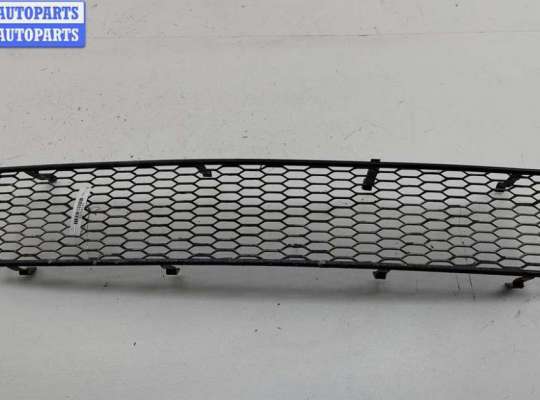 купить Решётка (заглушка) в бампер на Skoda Octavia mk2 (A5 1Z) 2004-2013