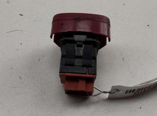 купить Кнопка аварийной сигнализации (аварийки) на Fiat Scudo (2007-2016)