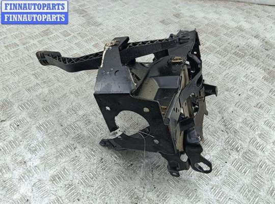 купить Узел педальный на Volkswagen Golf-3