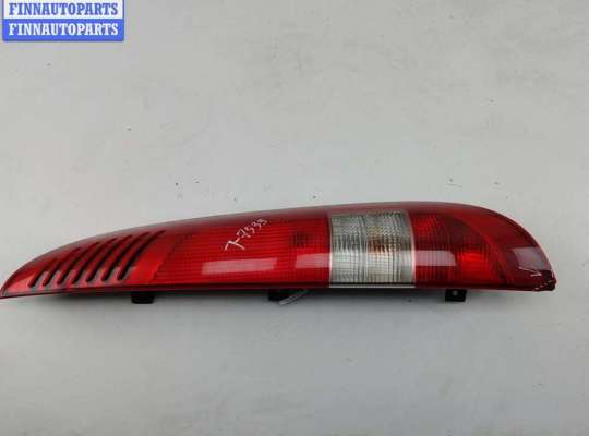 Фонарь задний правый MB1688424 на Mercedes Vaneo W414 (2001-2006)