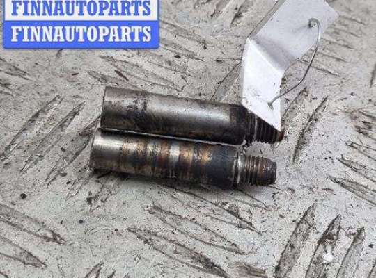 Болт крепления SK476935 на Skoda Octavia mk2 (A5 1Z) 2004-2013