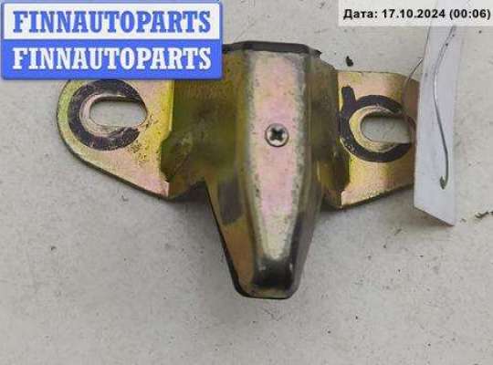 купить Накладка двери (крышки) багажника на Volkswagen Sharan (1995-2000)