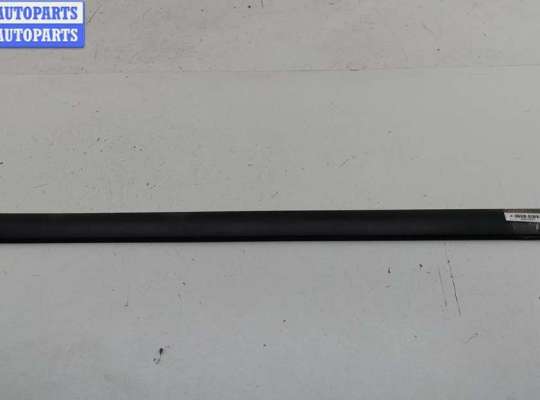 купить Молдинг двери задней левой на Volkswagen Passat B5+ (GP)