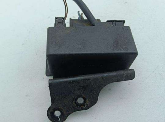 купить Реле накала на Mercedes C-Class W203 (2000-2006)