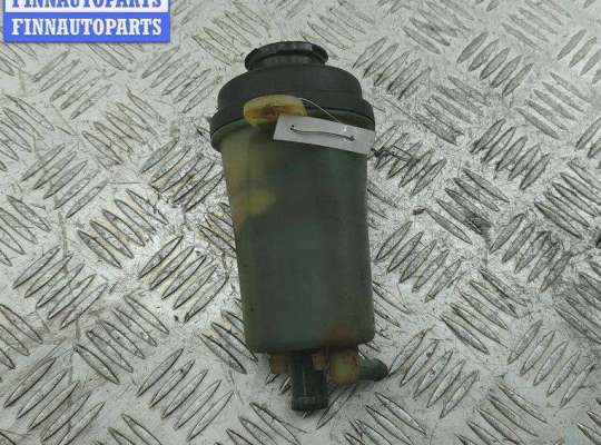 Бачок гидроусилителя на Ford Focus II