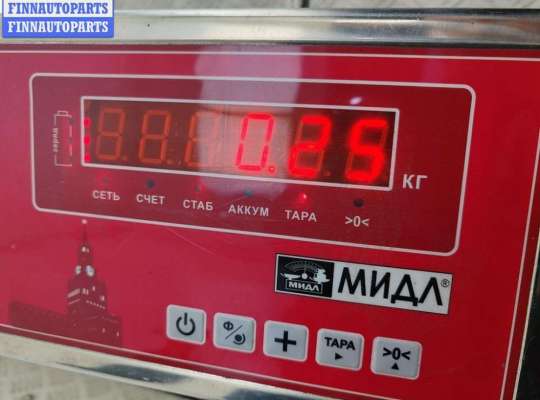 купить Решётка (заглушка) в бампер на Volkswagen Passat B5