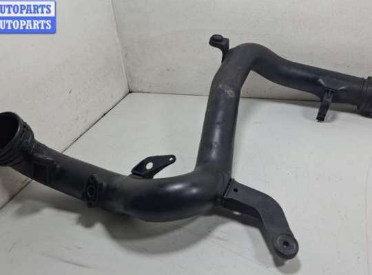 купить Патрубок интеркулера на Volkswagen Touran