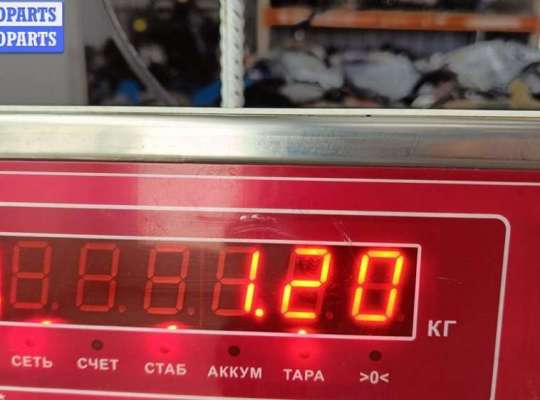 купить Кронштейн двигателя опорный на Audi 100 C3 (1982-1991)