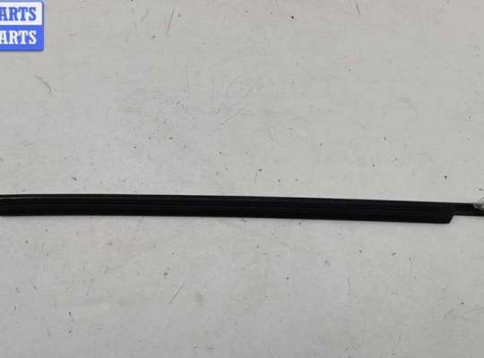 купить Молдинг стекла двери задней левой наружный на Opel Vectra B (1995-2002)