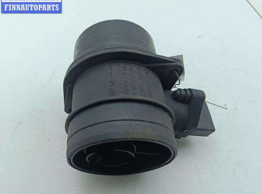 купить Расходомер (измеритель потока воздуха) на Volkswagen Passat B5+ (GP)