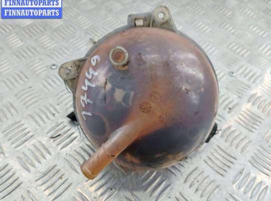 купить Бачок расширительный на Volkswagen Passat B7