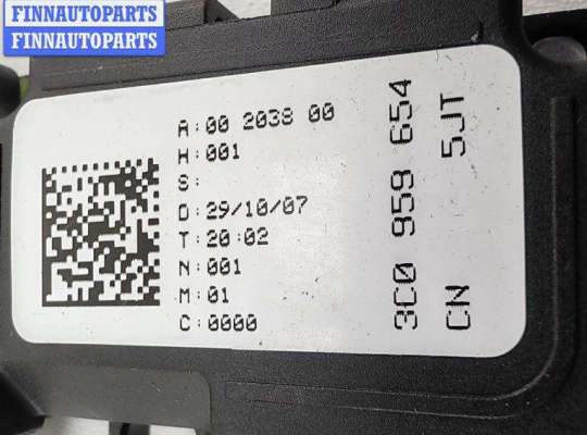 купить Датчик угла поворота руля на Volkswagen Passat B6