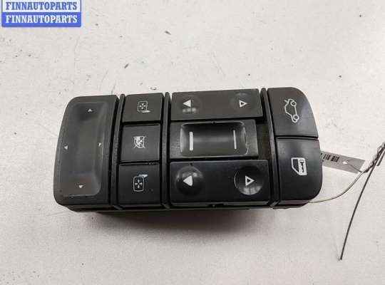 купить Блок кнопок управления стеклоподъемниками на Opel Vectra C (2002-2008)
