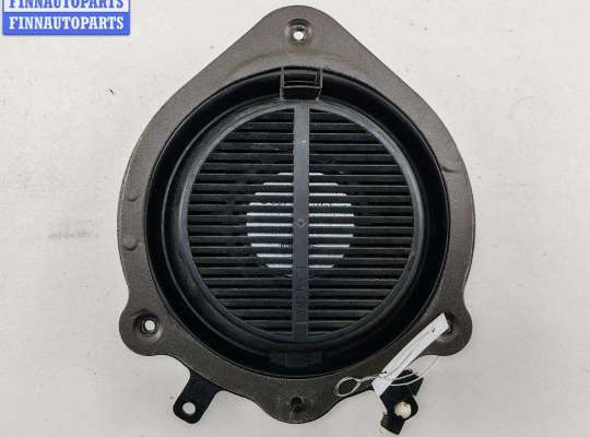 купить Динамик двери передней правой на Audi A3 8P (2003-2012)