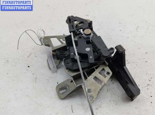 купить Кнопка открывания багажника на Volkswagen Passat B5
