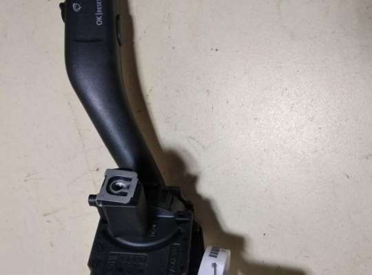 Переключатель дворников VG1718688 на Volkswagen Touran
