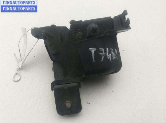 купить Замок капота на BMW 7 E38 (1994-2001)