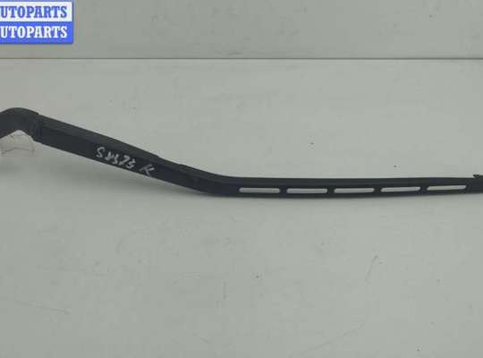 Щеткодержатель (поводок стеклоочистителя) передний CT1156162 на Citroen C4 (2004-2010)
