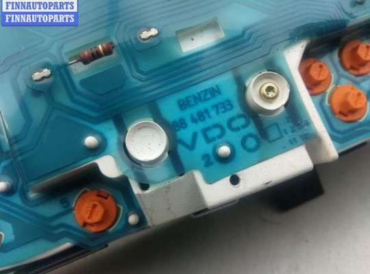 Щиток приборов на Opel Omega B