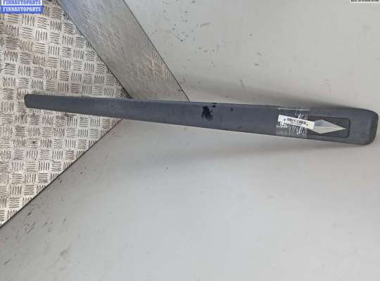Молдинг двери передней правой OP2176156 на Opel Astra G (1998-2004)