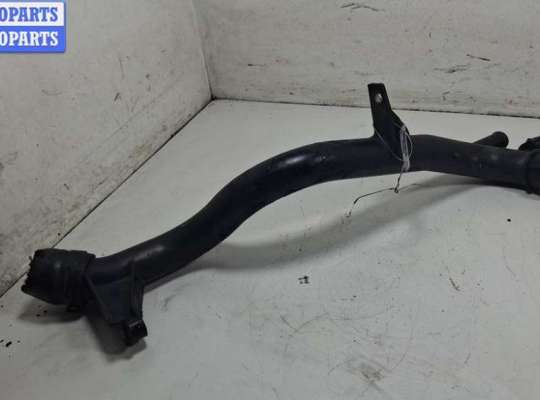 купить Трубка охлаждающей жидкости пластиковая на Audi A4 B8 (2007-2015)