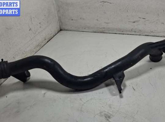 купить Трубка охлаждающей жидкости пластиковая на Audi A4 B8 (2007-2015)