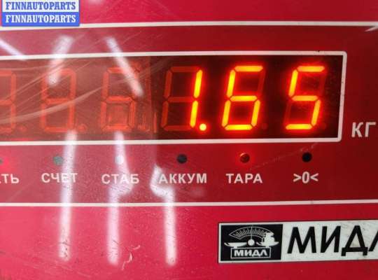 купить Уплотнитель крышки (двери) багажника на Volkswagen Transporter T4