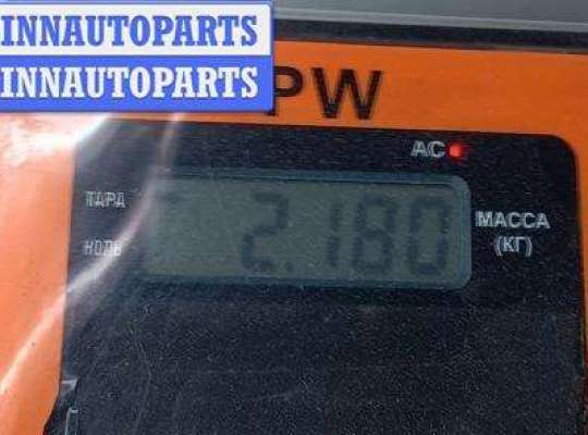купить Блок предохранителей на Volkswagen Passat B4