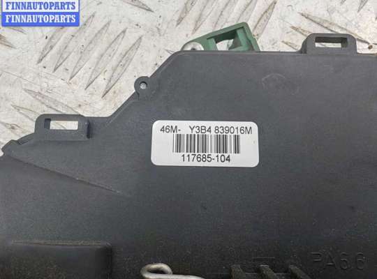 купить Замок двери задней правой на Volkswagen Passat B5+ (GP)