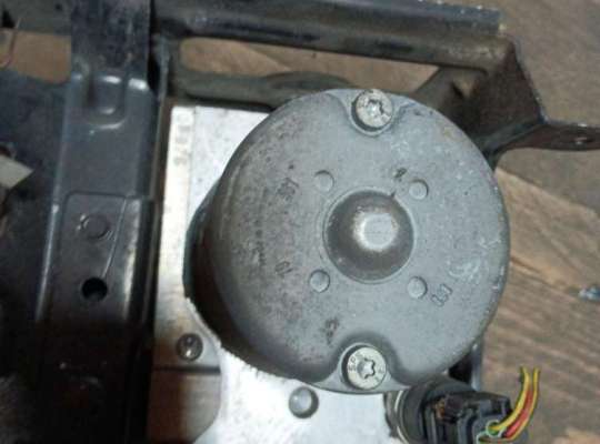 купить Блок ABS (Модуль АБС) на Volkswagen Passat B5+ (GP)