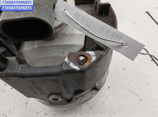 купить Фара противотуманная левая на Chrysler Voyager (2001-2007)