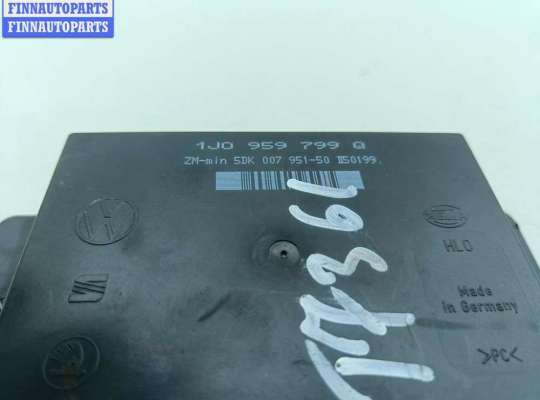 купить Блок комфорта на Volkswagen Passat B5