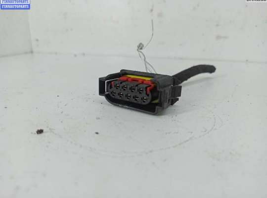 Разъем (фишка) проводки MB1493567 на Mercedes E-Class W210 (1995-2002)