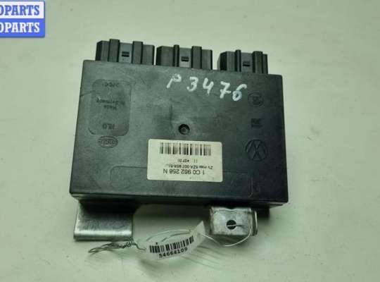 Блок комфорта VG2577563 на Volkswagen Golf-4