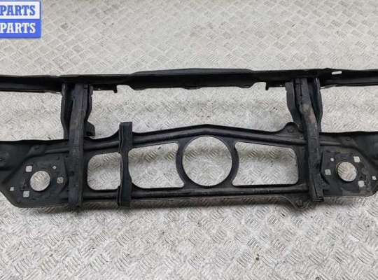 купить Рамка передняя (панель кузовная, телевизор) на BMW 7 E38 (1994-2001)