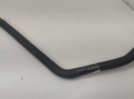 купить Патрубок на Audi 80 B4 (1991-1996)