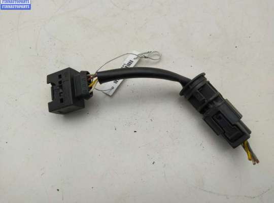 Разъем (фишка) проводки MB1610777 на Mercedes SLK R170 (1996-2004)