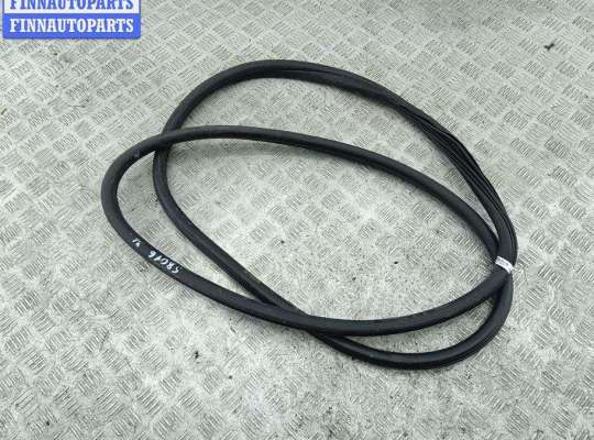 купить Уплотнитель двери задней левой на Peugeot 308 T7 (2007-2013)