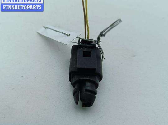 купить Датчик температуры на Audi A4 B7 (2004-2008)