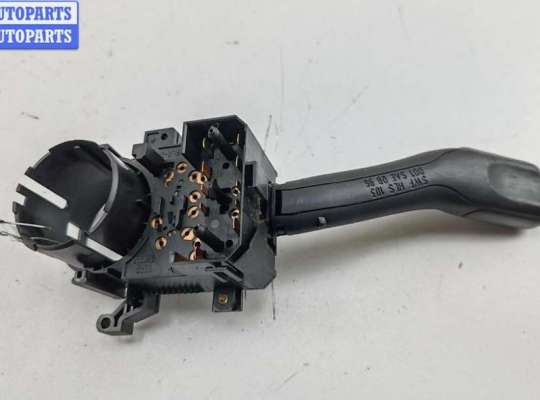 купить Переключатель поворотов на Volkswagen Passat B5+ (GP)