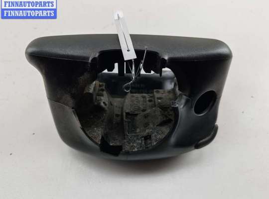 купить Кожух рулевой колонки на Volkswagen Passat B4