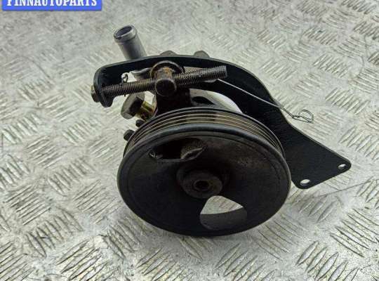 Насос гидроусилителя руля NS987792 на Nissan Primera P12 (2002-2008)