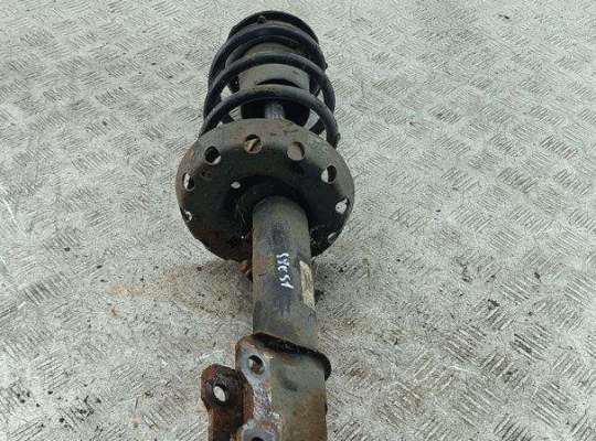 купить Стойка подвески передняя правая на Opel Zafira A (1999-2005)