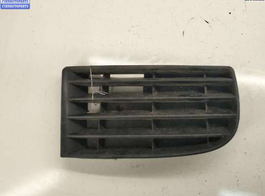 Решётка (заглушка) в бампер VG1824567 на Volkswagen Golf-5