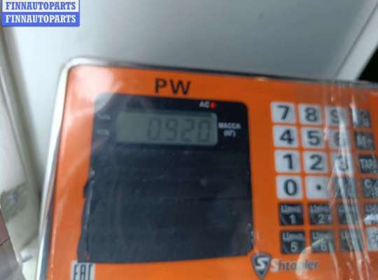 купить Петля двери передней левой на Volkswagen Golf-4